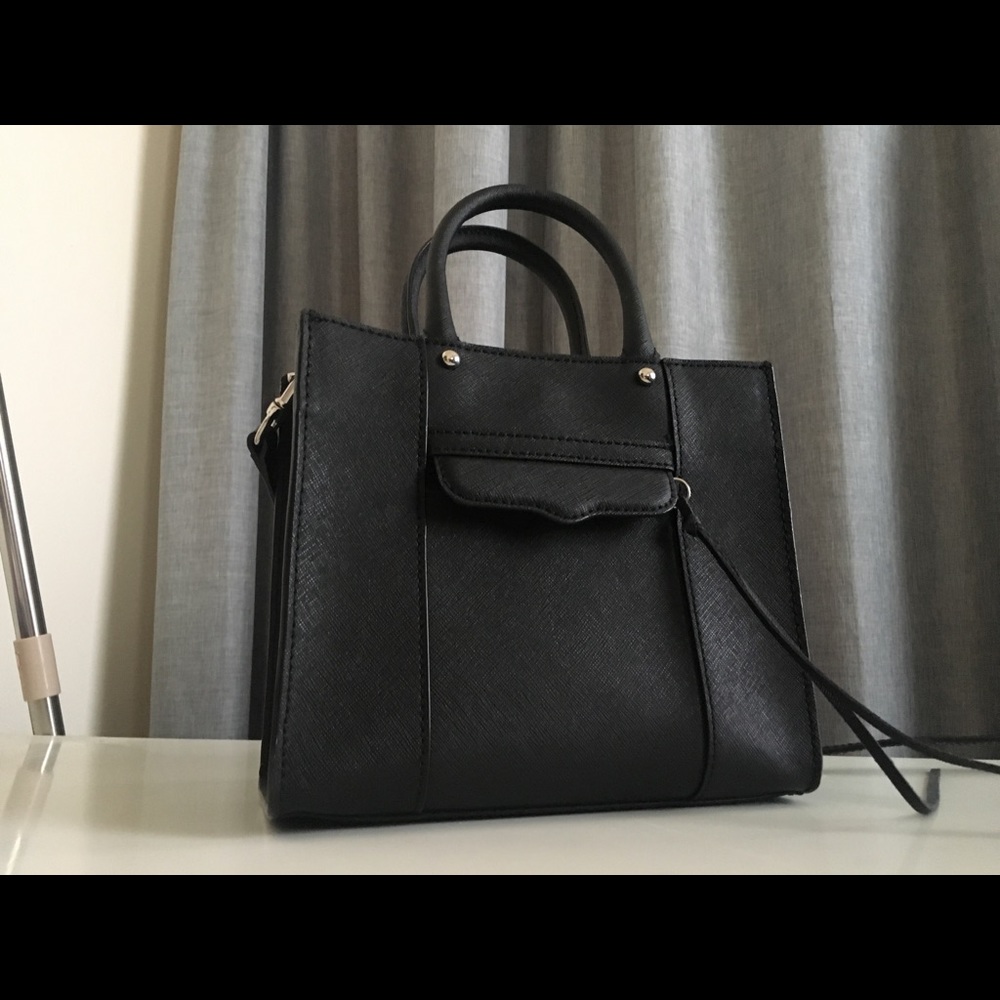 Rebecca Minkoff Tote - Comes with Duster.